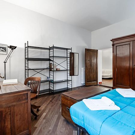 Beccaria & Sant'Ambrogio Lovely Apartment Firenze Bagian luar foto