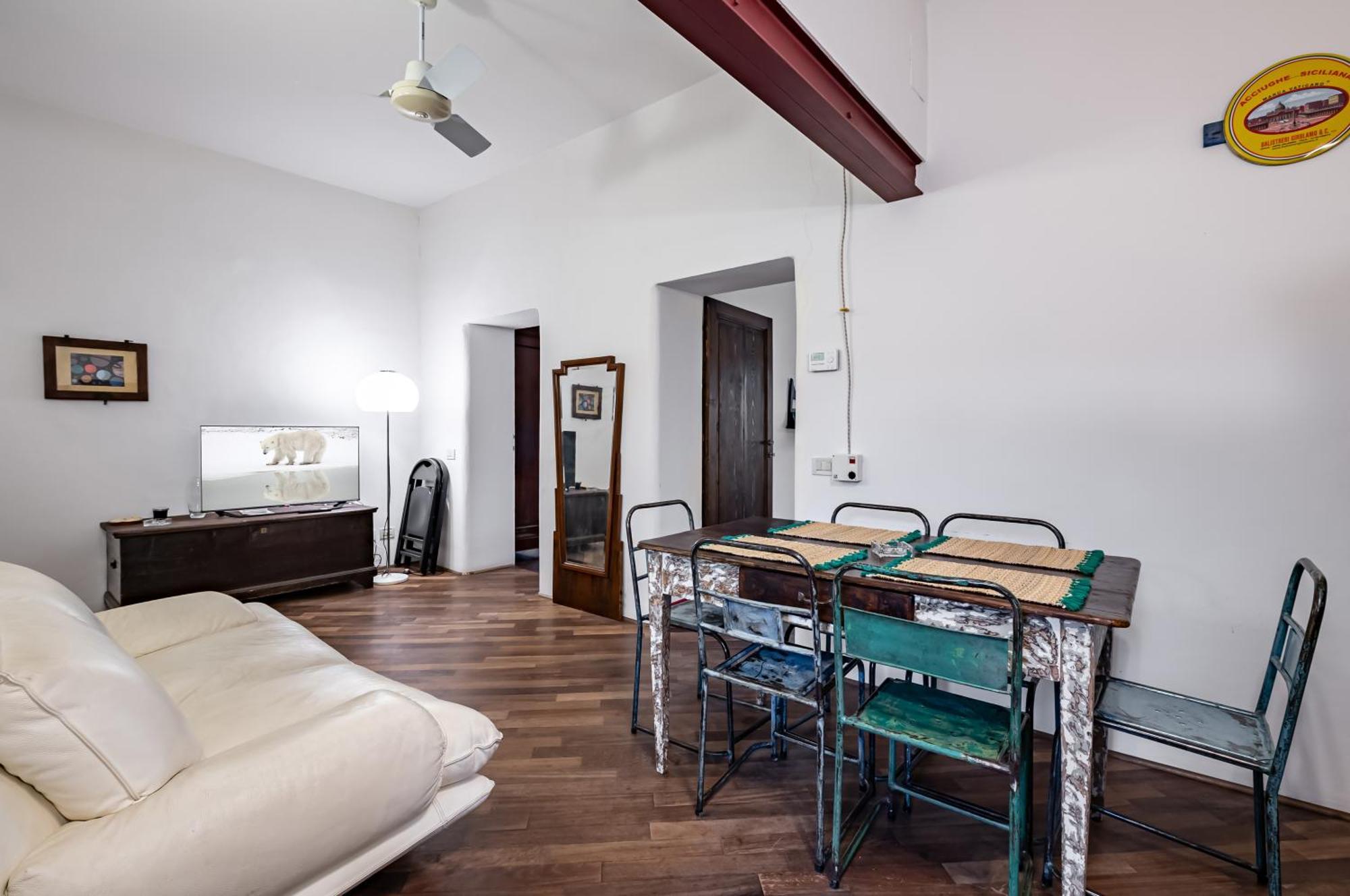 Beccaria & Sant'Ambrogio Lovely Apartment Firenze Bagian luar foto
